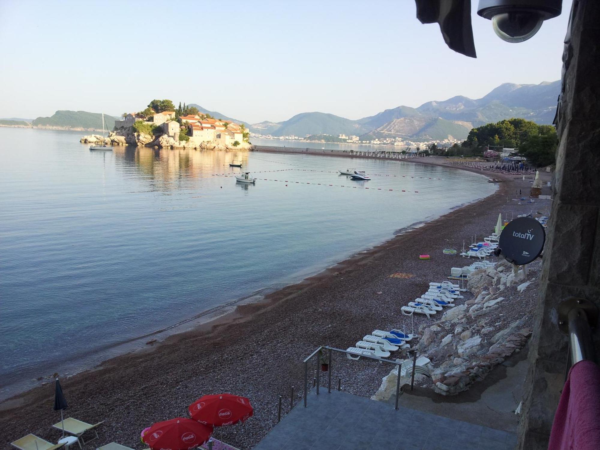 Apartments Lungo Mare Sveti Stefan Exterior photo